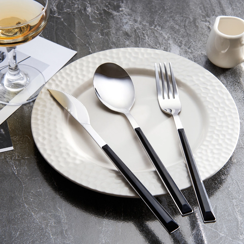 dining tableware