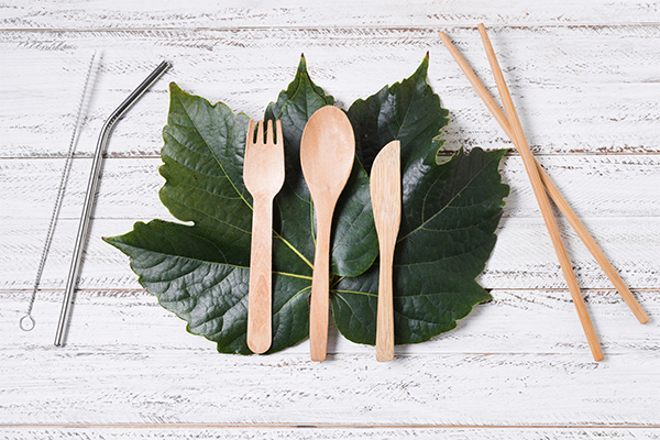 Wood Grain Flatware